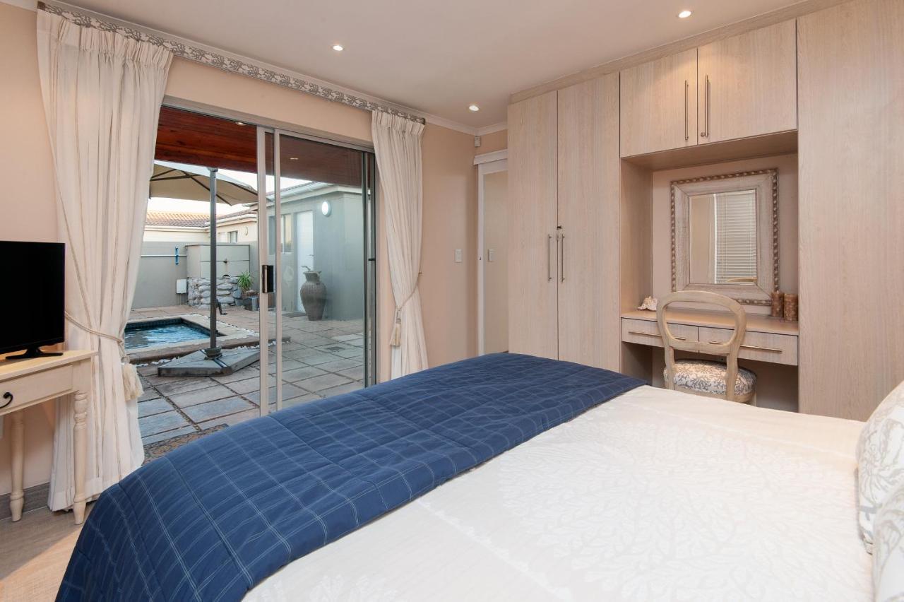 Hermanus Haven, Entire Home, On The Sea, Private Pool, Secure エクステリア 写真