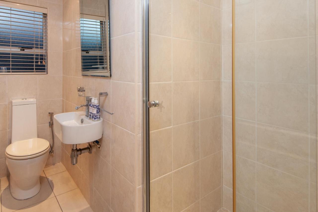 Hermanus Haven, Entire Home, On The Sea, Private Pool, Secure エクステリア 写真