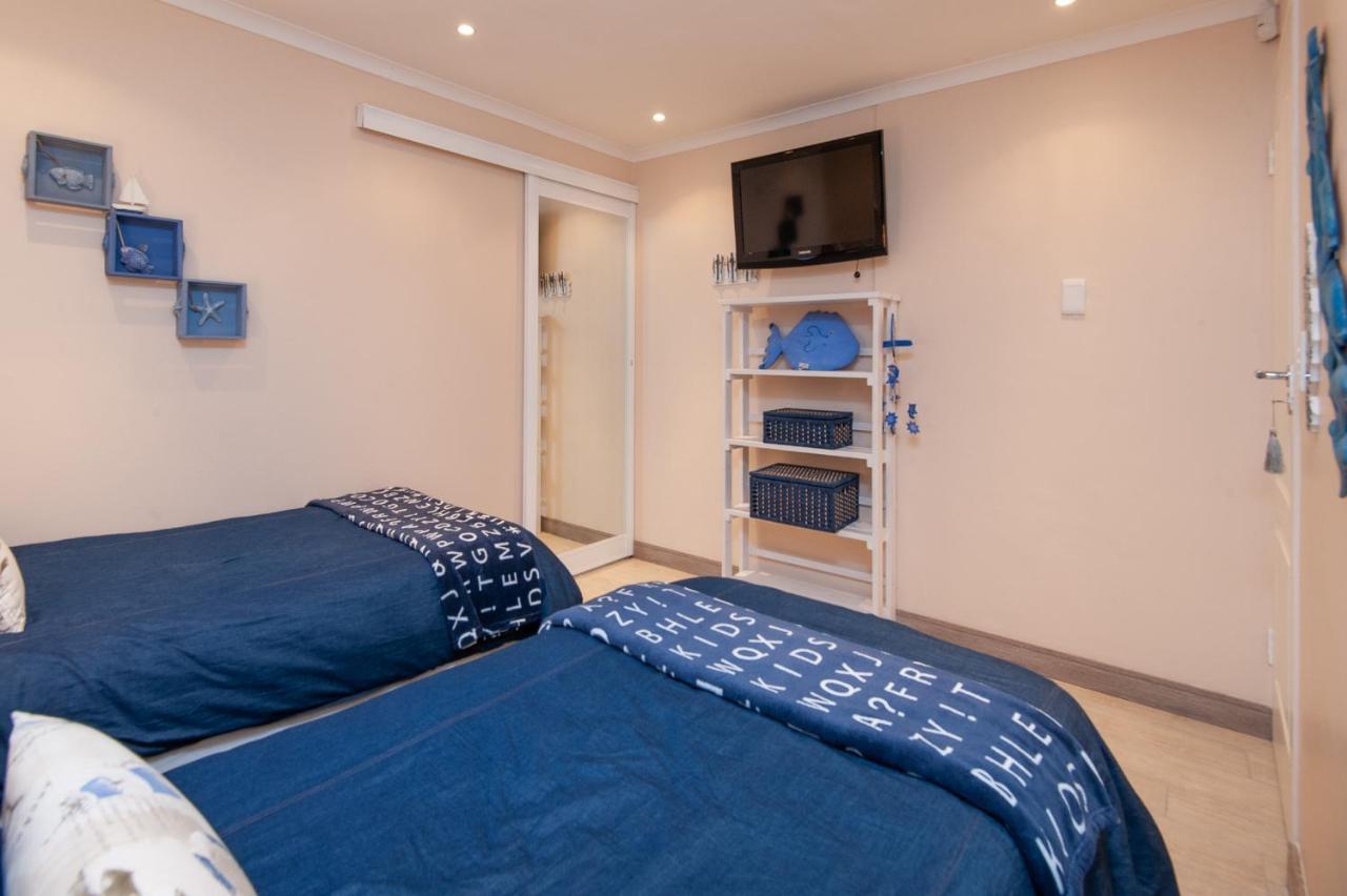 Hermanus Haven, Entire Home, On The Sea, Private Pool, Secure エクステリア 写真